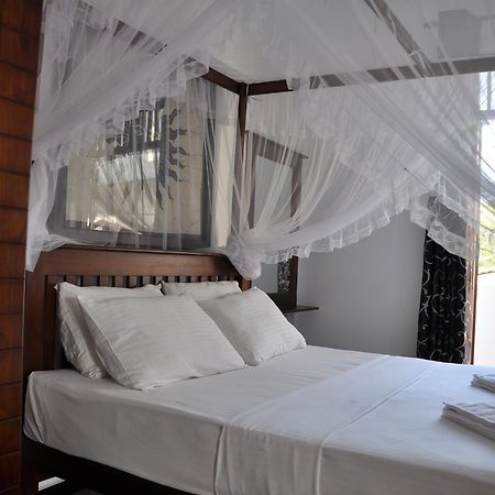 Bianco Terrace Otel Negombo Dış mekan fotoğraf