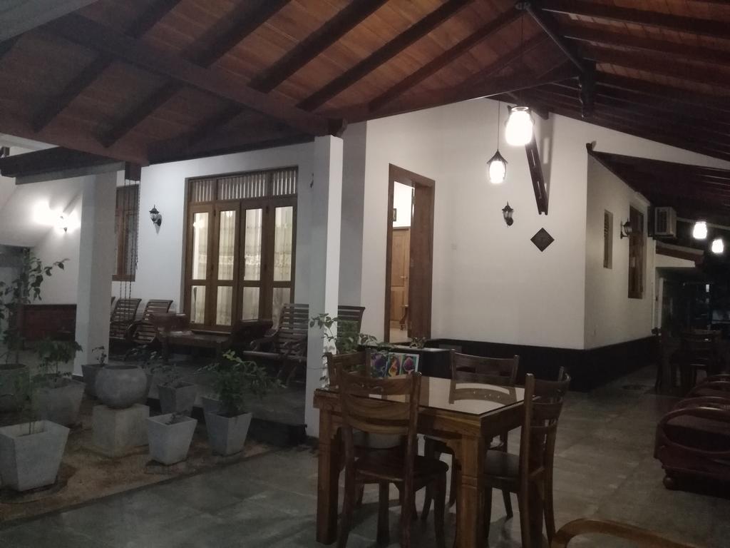 Bianco Terrace Otel Negombo Dış mekan fotoğraf