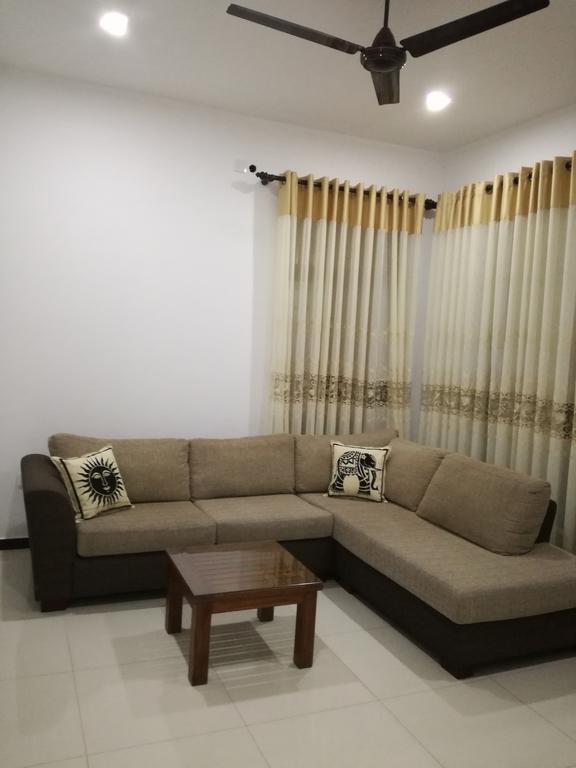 Bianco Terrace Otel Negombo Dış mekan fotoğraf
