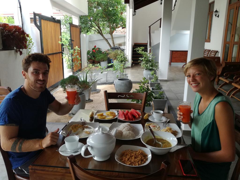 Bianco Terrace Otel Negombo Dış mekan fotoğraf